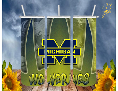 MICHIGAN Wolverines 20 Oz Tumbler with 1 Lid, 2 Straws and 1 Straw Cleaner. FREE SHIPPING. Stainless Steel. Sublimation Tumbler Cup.