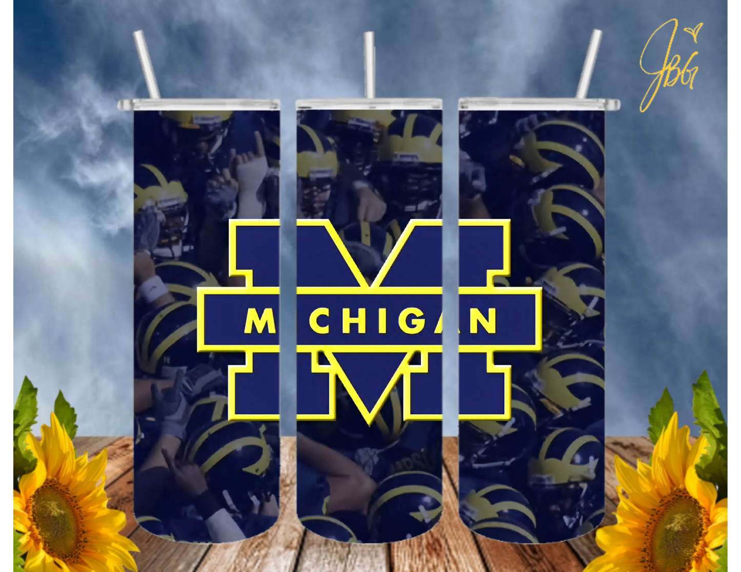 MICHIGAN Wolverines 20 Oz Tumbler with 1 Lid, 2 Straws and 1 Straw Cleaner. FREE SHIPPING. Stainless Steel. Sublimation Tumbler Cup.