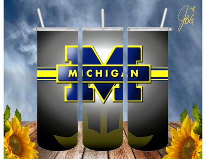 MICHIGAN Wolverines 20 Oz Tumbler with 1 Lid, 2 Straws and 1 Straw Cleaner. FREE SHIPPING. Stainless Steel. Sublimation Tumbler Cup.