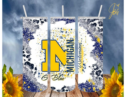 MICHIGAN Wolverines 20 Oz Tumbler with 1 Lid, 2 Straws and 1 Straw Cleaner. FREE SHIPPING. Stainless Steel. Sublimation Tumbler Cup.