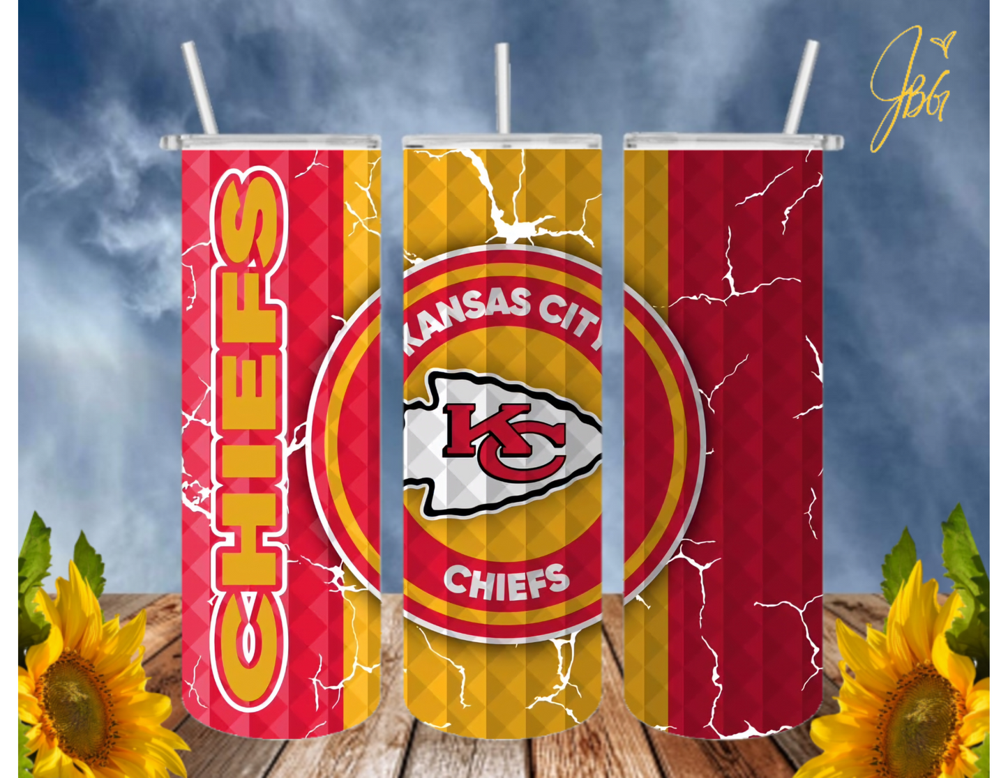 KANSAS CITY CHIEFS 20 Oz Tumbler with 1 Lid, 2 Straws and 1 Straw Cleaner. FREE SHIPPING. Stainless Steel. Sublimation Tumbler Cup.