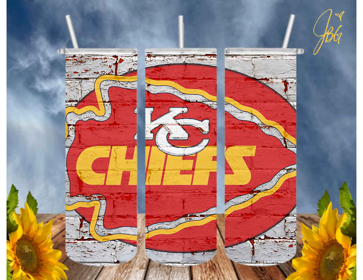 KANSAS CITY CHIEFS 20 Oz Tumbler with 1 Lid, 2 Straws and 1 Straw Cleaner. FREE SHIPPING. Stainless Steel. Sublimation Tumbler Cup.