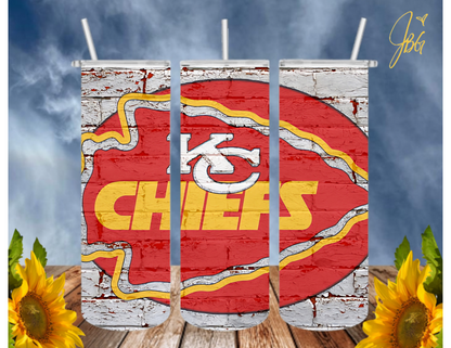 KANSAS CITY CHIEFS 20 Oz Tumbler with 1 Lid, 2 Straws and 1 Straw Cleaner. FREE SHIPPING. Stainless Steel. Sublimation Tumbler Cup.