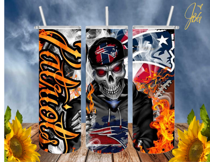 NFL FOOTBALL 20 Oz Tumblers with 2 Straws, 1 Lid and Straw Cleaner. FREE SHIPPING. Stainless Steel. Sublimation Tumbler Cup.