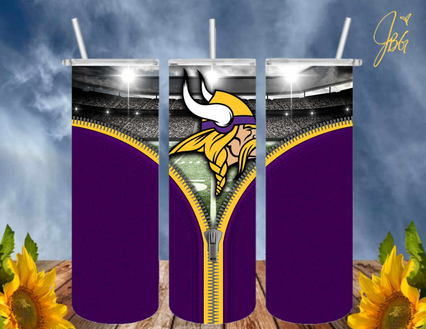 MINNESOTA VIKINGS NFL 20 Oz Tumbler with 1 Lid, 2 Straws and 1 Straw Cleaner. FREE SHIPPING. Stainless Steel. Sublimation Tumbler Cup.