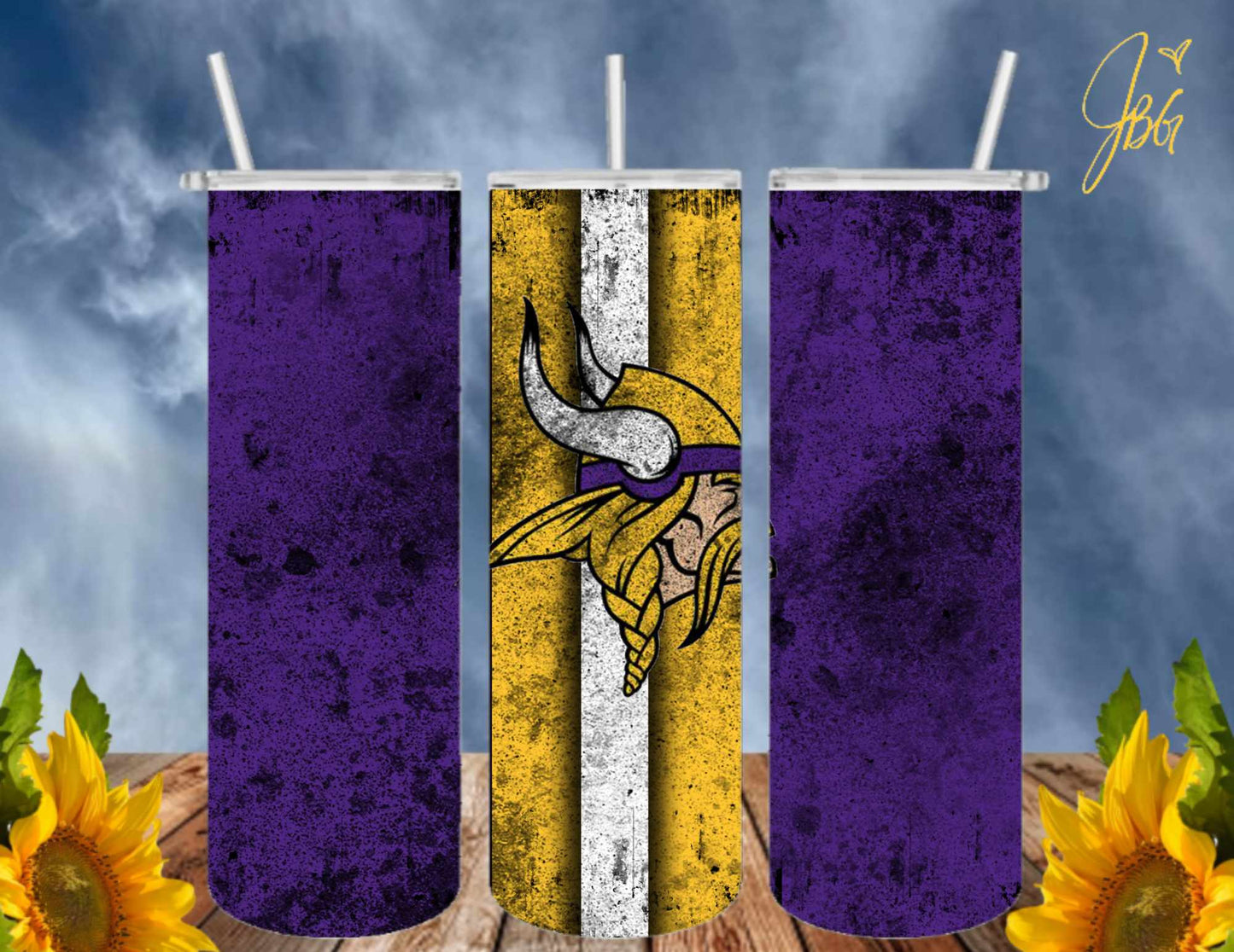 MINNESOTA VIKINGS NFL 20 Oz Tumbler with 1 Lid, 2 Straws and 1 Straw Cleaner. FREE SHIPPING. Stainless Steel. Sublimation Tumbler Cup.